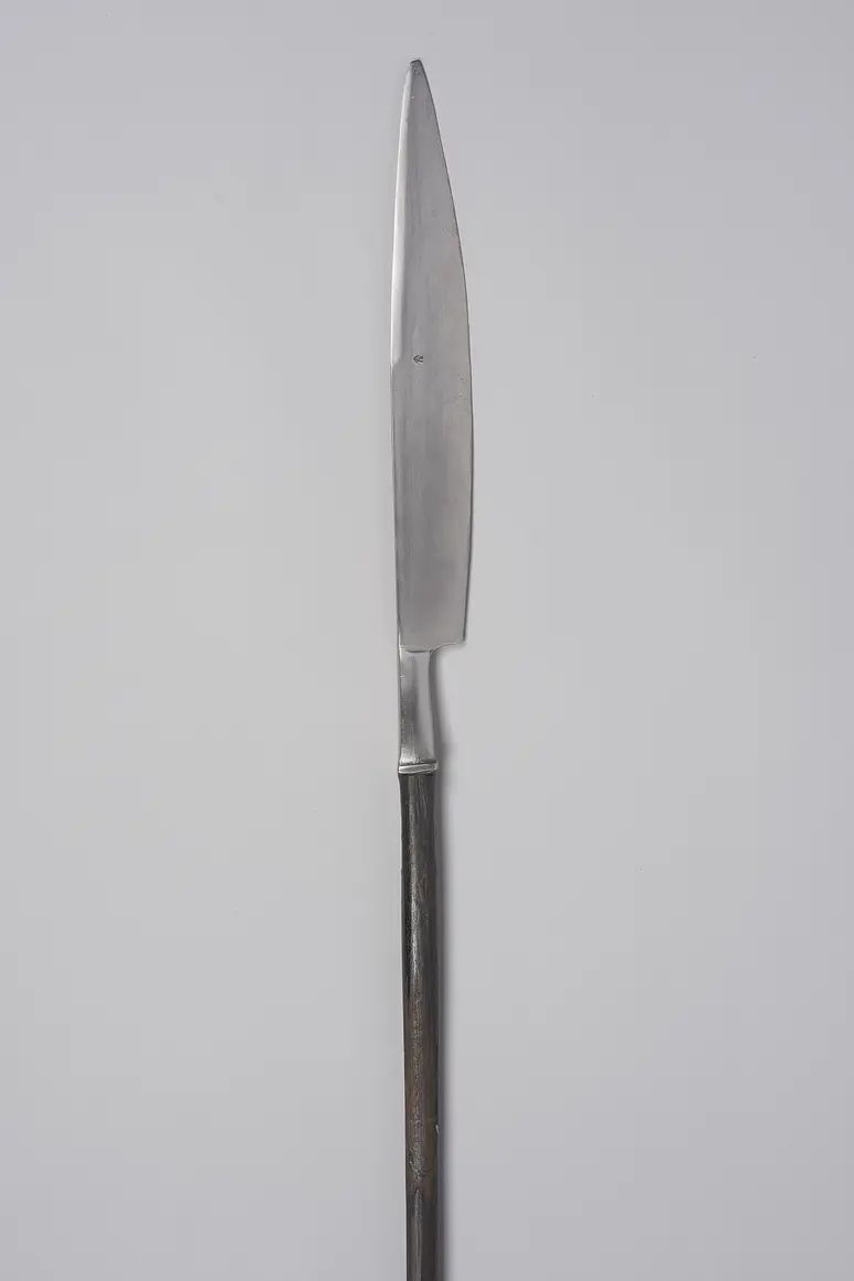 Stangenwaffe, Stichwaffe, Kuse