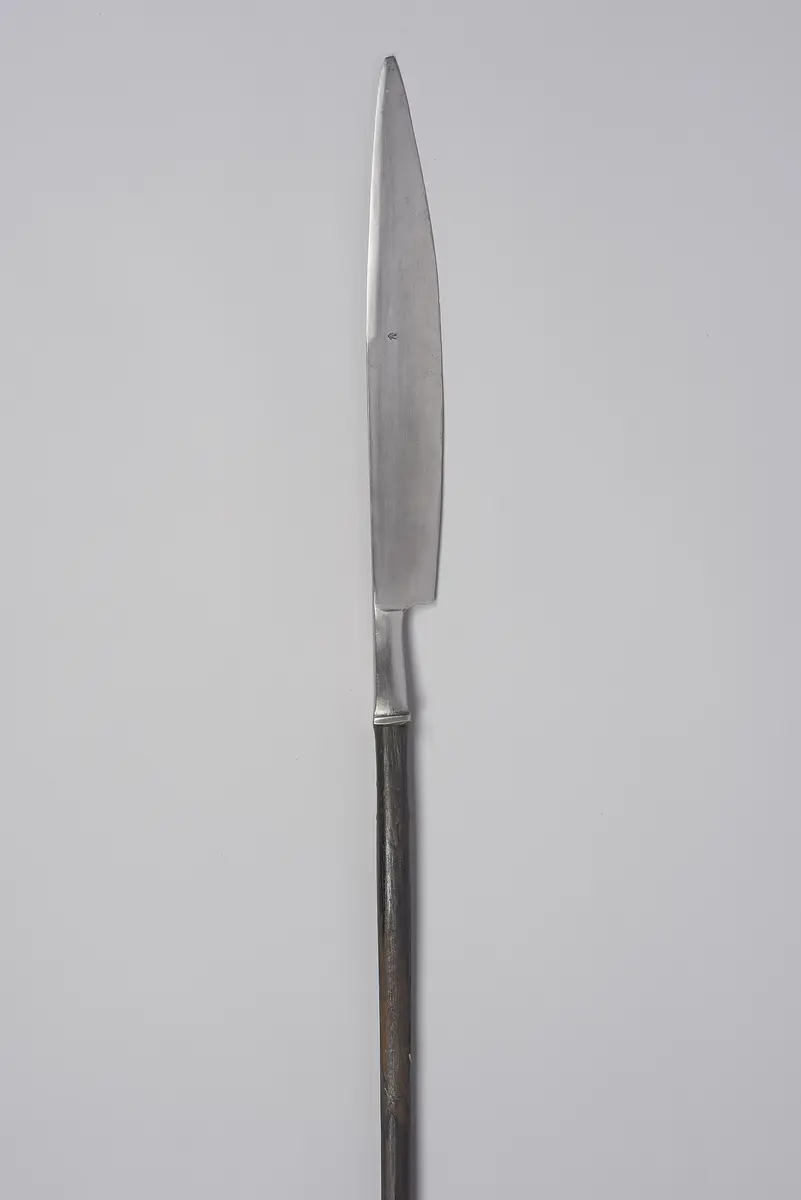 Stangenwaffe, Stichwaffe, Kuse