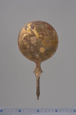 Griffspiegel: Vierfigurenszene