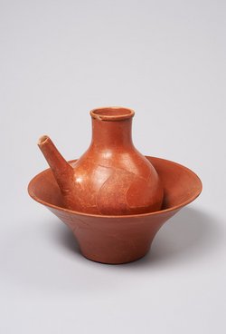 Waschschüssel mit Kanne