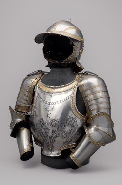 Offene Sturmhaube