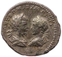 Septimius Severus mit Iulia Domna und Antoninus III. (Caracalla)